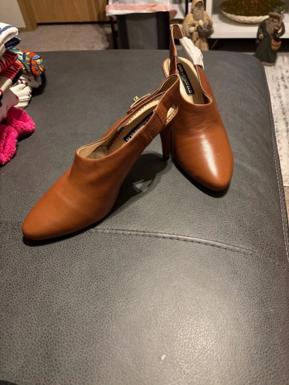 arl Lagerfeld Paris pointed toe slingback pumps in cognac/tan leather sz 9M